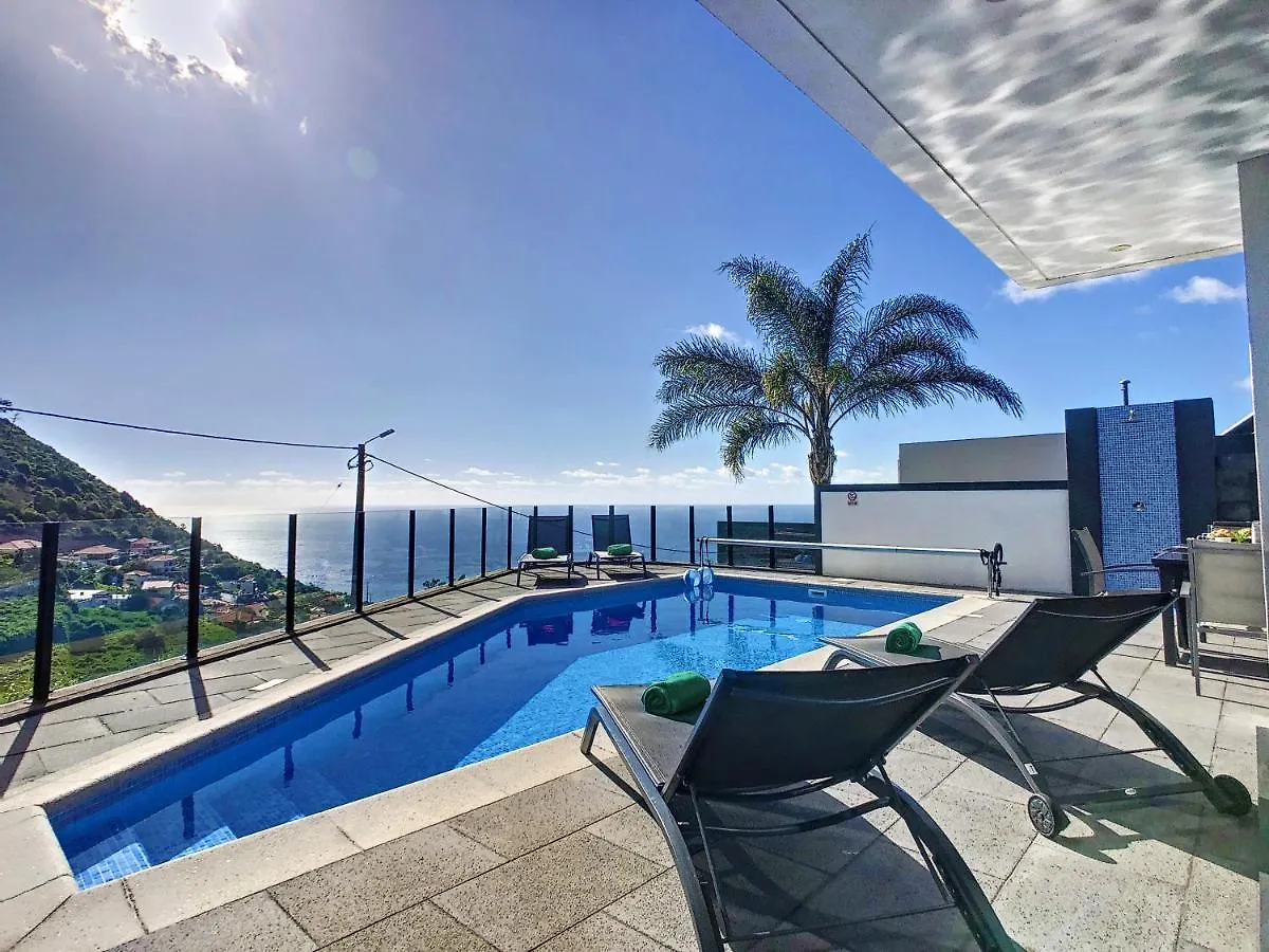 Villa Stella By Lovelystay Arco da Calheta  0*, Arco da Calheta (Madeira)